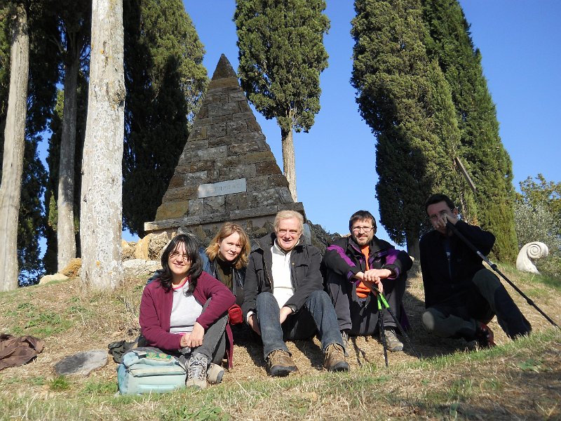134TavernedArbiaMonteAperti13112011.JPG